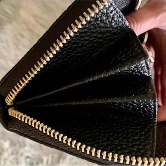 Mario Valentino Wallet - Picture 8 of 10